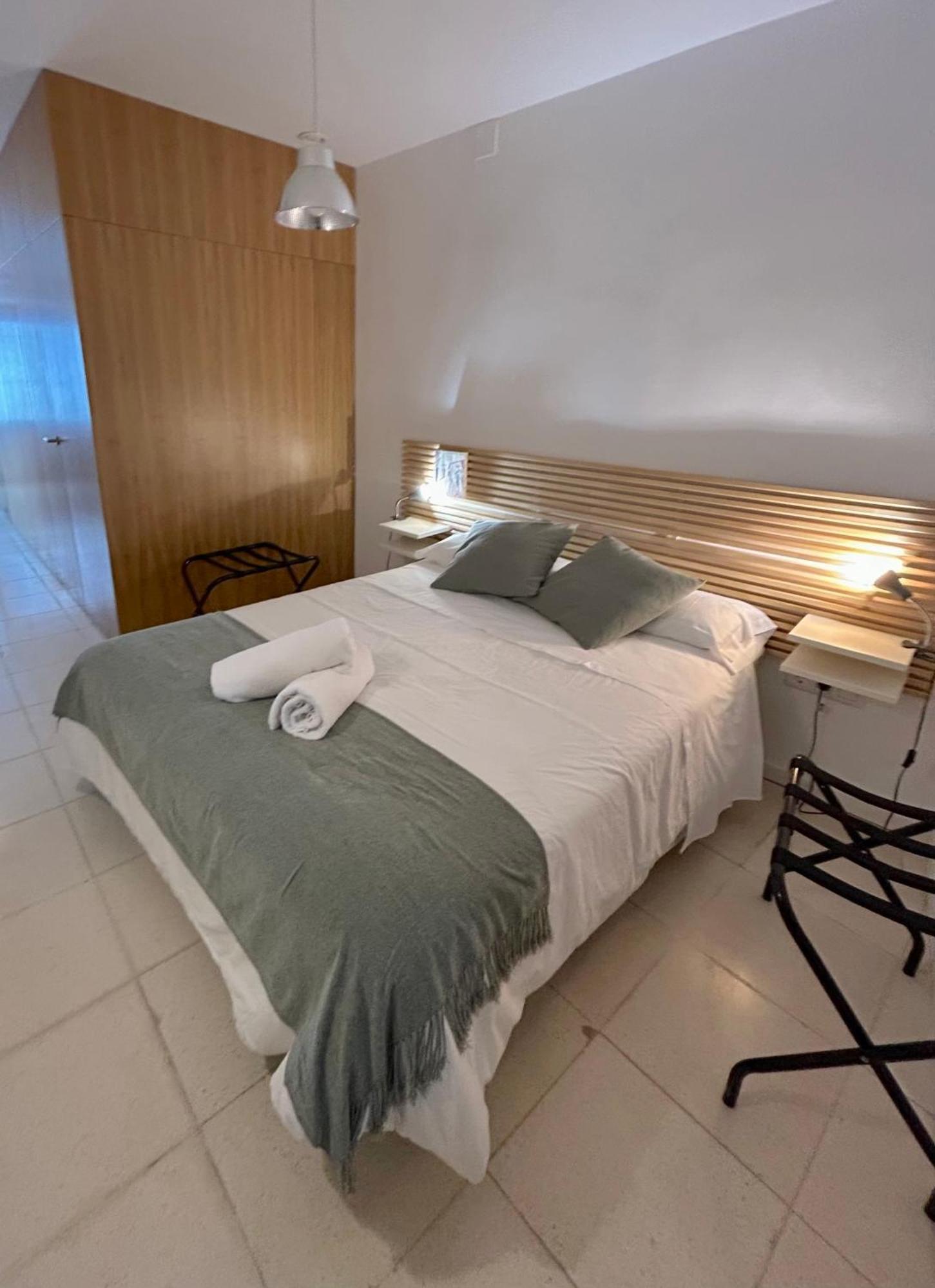 Bamba Apartment Aracena-Only Adults Exteriör bild